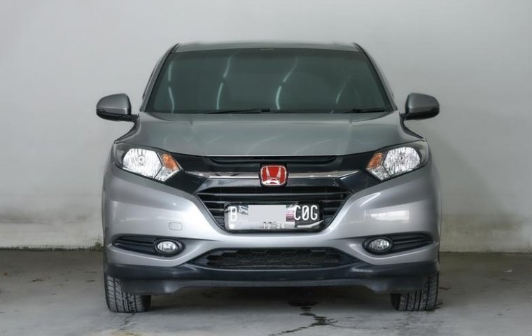 Honda HR-V E CVT 2016 Silver Siap Pakai Murah Bergaransi Bunga Kredit 4.88%