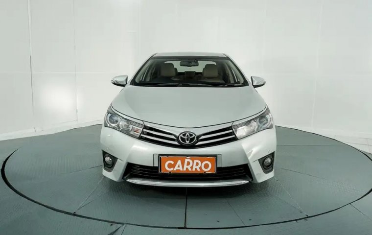 Corolla Altis 1.8 V AT 2015 Silver