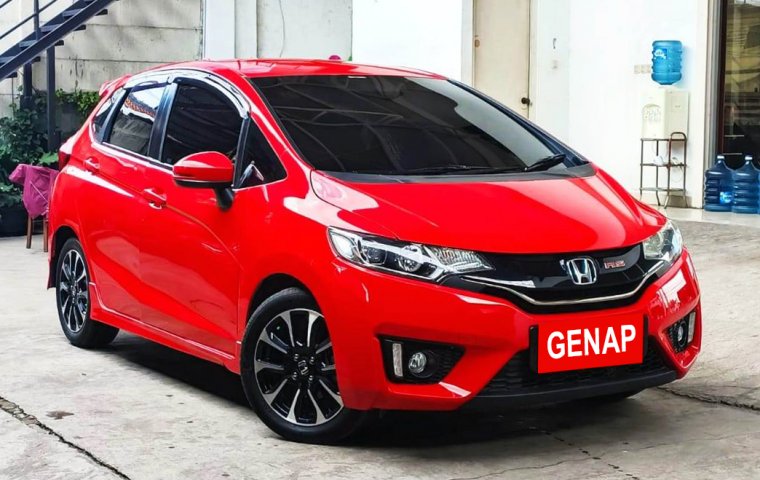 Honda Jazz RS A/T 2016 Floating TV