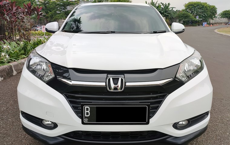 Honda HRV E CVT 2017 DP Minim