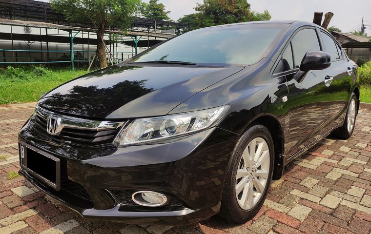 Honda Civic 1.8 i-Vtec 2013 A/T DP Minim