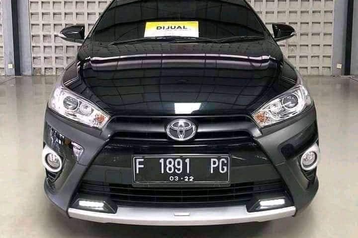 Toyota Yaris TRD Sportivo 2017 Hitam