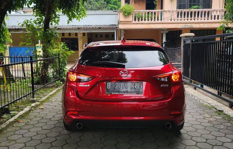 Mobil Mazda 3 2019 terbaik di Banten