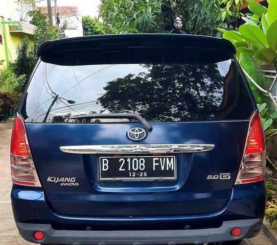 Toyota Kijang Innova 2004 Jawa Barat dijual dengan harga termurah