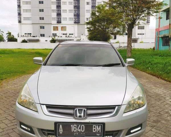 Jawa Barat, Honda Accord 2004 kondisi terawat