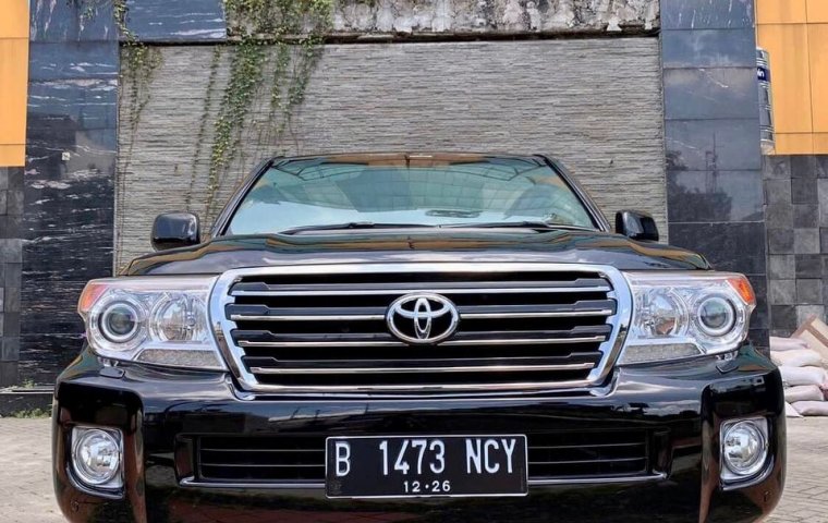 Jual Toyota Land Cruiser VX Grade 2011 harga murah di DKI Jakarta