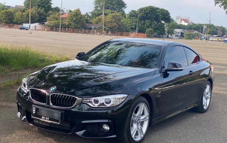BMW 4 Series 435i AT 2015 Hitam ISTIMEWA KM 2RB LOW BGT SIAP PAKAI GRESS BGT JAMIN SUKA BGT