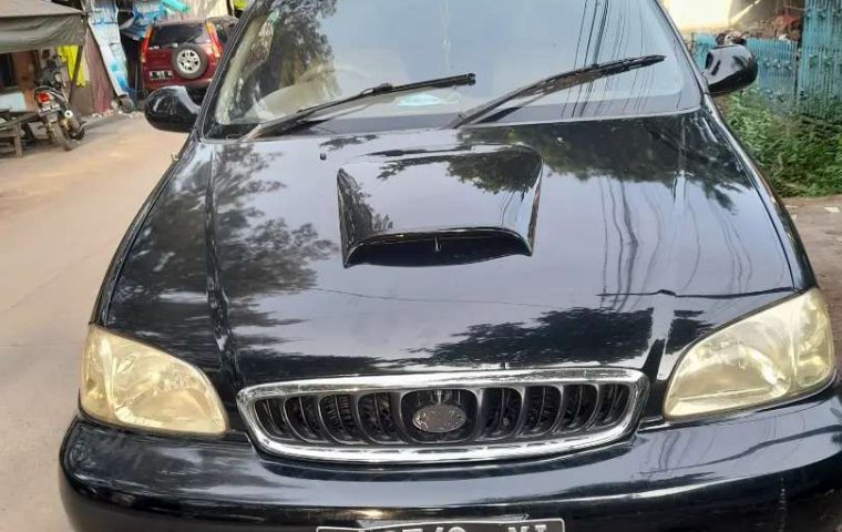 Jawa Tengah, jual mobil Kia Carnival 2000 dengan harga terjangkau