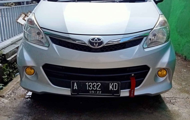 Jual Toyota Veloz 2012 harga murah di Banten