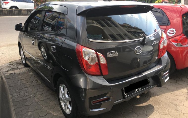 Jual Mobil Bekas. Promo Daihatsu Ayla 1.0L D MT 2017 Abu-abu