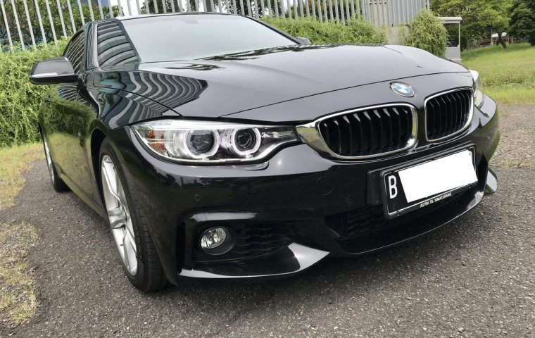 BMW 4 Series 435i Coupe AT 2015 Hitam
