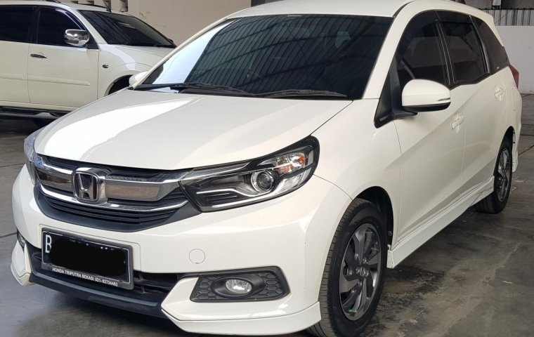 Honda Mobilio E A/T ( Matic ) 2019 Putih Km 21rban Siap Pakai