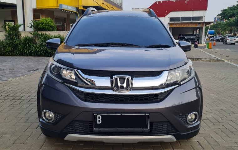 Honda BR-V E CVT Matic 2017 Abu-abu