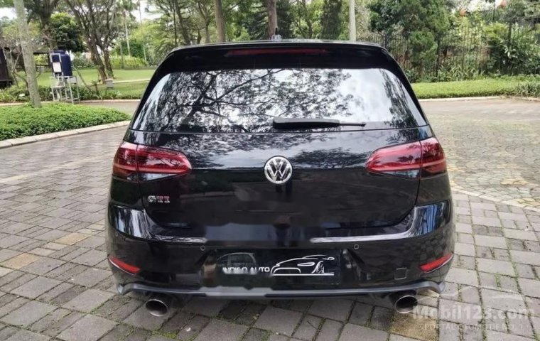 Mobil Volkswagen Golf 2018 GTi dijual, DKI Jakarta