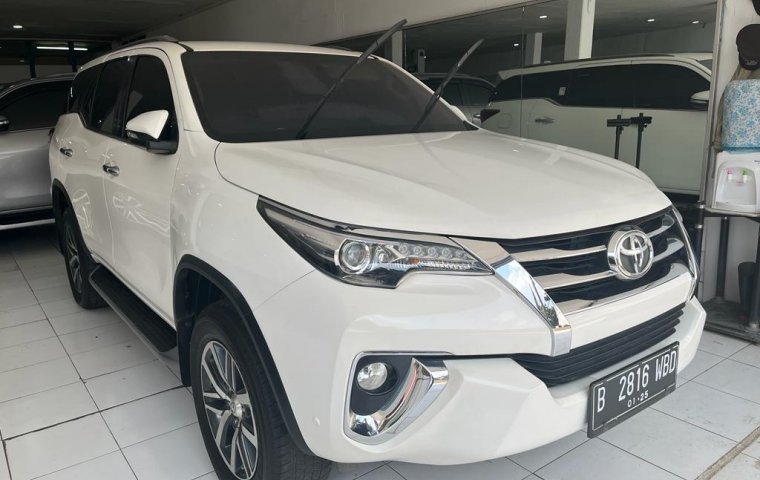 FORTUNER VRZ 2.4 4X2 AT D 2016