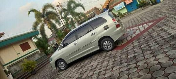 Jual mobil Toyota Kijang Innova G Luxury 2014 bekas, Banten