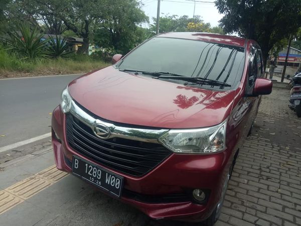 Jual mobil bekas murah Daihatsu Xenia 1.3 R MT 2016 di Jawa Barat