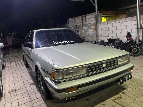 Mobil Toyota Cressida 2018 2.0 NA dijual, Banten