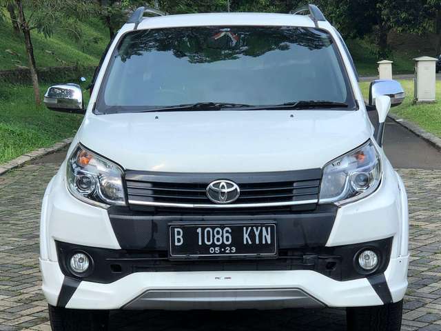 Toyota Rush TRD Sportivo AT 2015