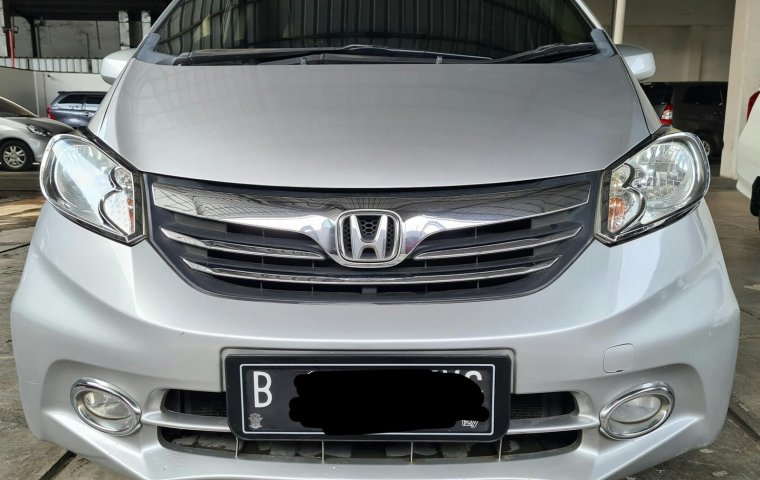 Honda Freed S AT ( Matic ) 2012 Abu2 muda Km 151rban  Plat Genap
