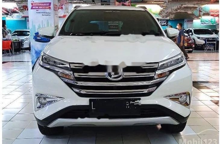 Mobil Daihatsu Terios 2020 R dijual, Jawa Timur