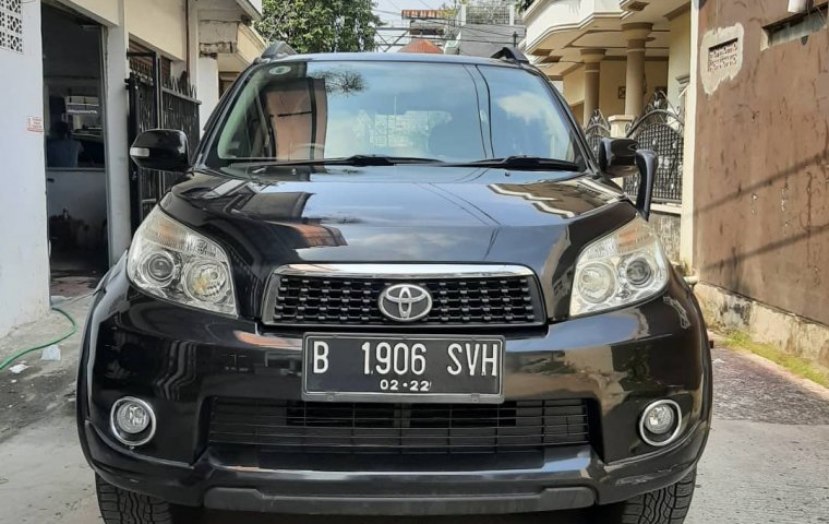 Toyota Rush G 2011 Hitam