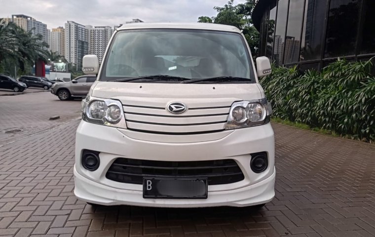 Daihatsu Luxio D MT Manual 2018 Putih