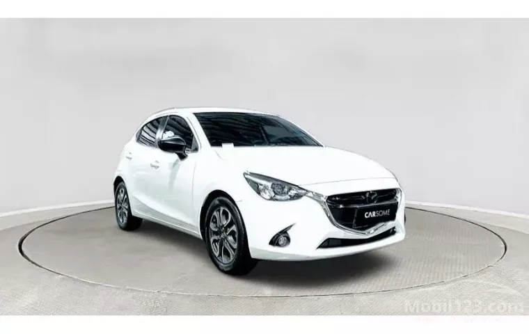 Jual cepat Mazda 2 Hatchback 2015 di DKI Jakarta