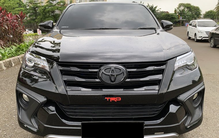 Toyota Fortuner VRZ TRD Diesel 2018/2019 DP Minim