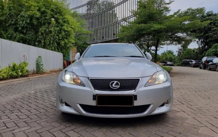 Lexus IS300 Automatic Silver 