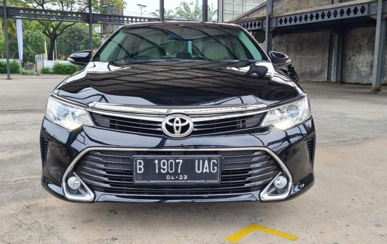 Toyota Camry 2.5 V Dual VVT-i 2018 / 2017 Black On Beige Siap Pakai Pjk Pjg TDP 30Jt