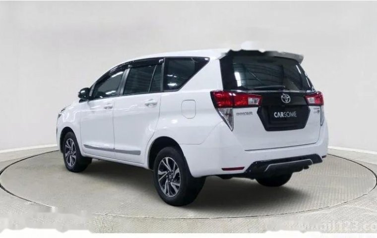 Jual mobil Toyota Kijang Innova V 2021 bekas, Jawa Barat