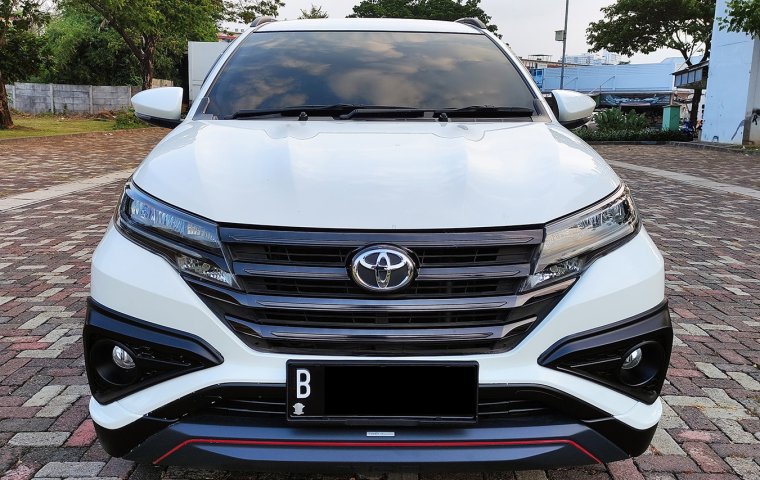 Toyota Rush TRD Sportivo 1.5 AT 2018/2019 DP Minim