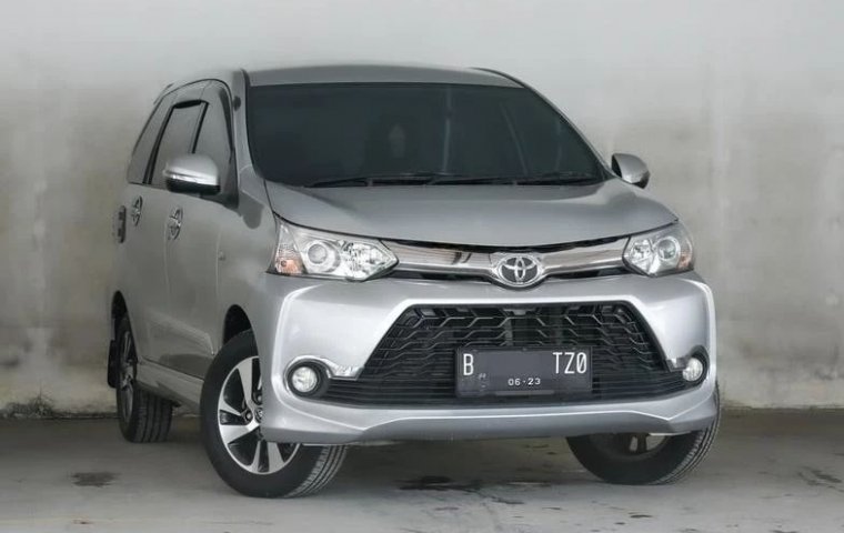 Toyota Avanza Veloz 2018 Silver