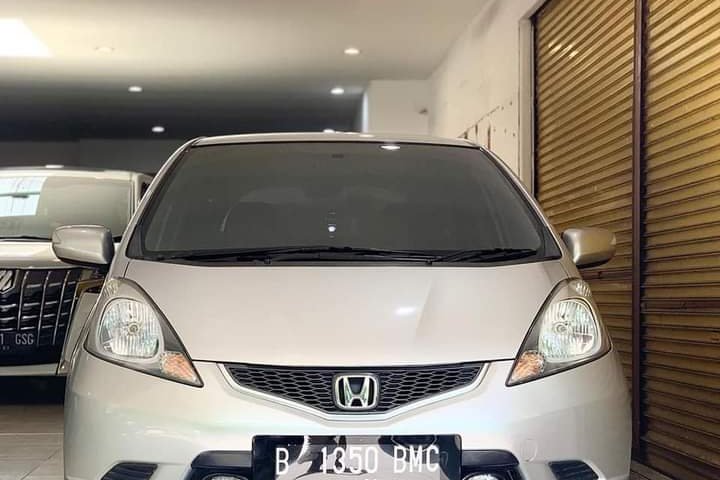 Honda Jazz RS Silver