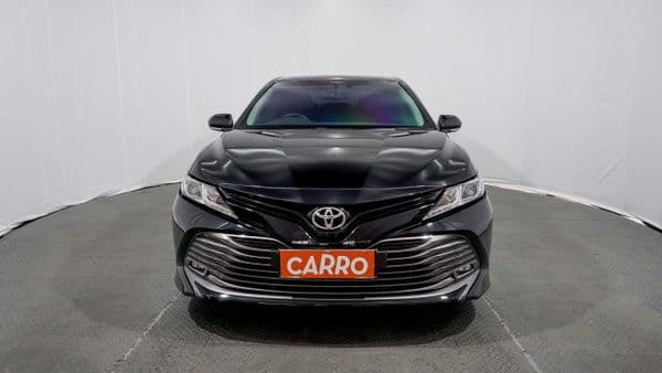 Toyota Camry 2.5 V AT 2019 Hitam