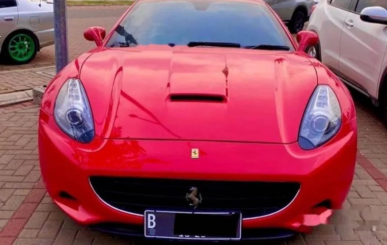 Jual Ferrari California California 2010 harga murah di DKI Jakarta