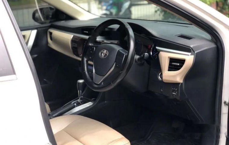 Toyota Corolla Altis 2014 DKI Jakarta dijual dengan harga termurah