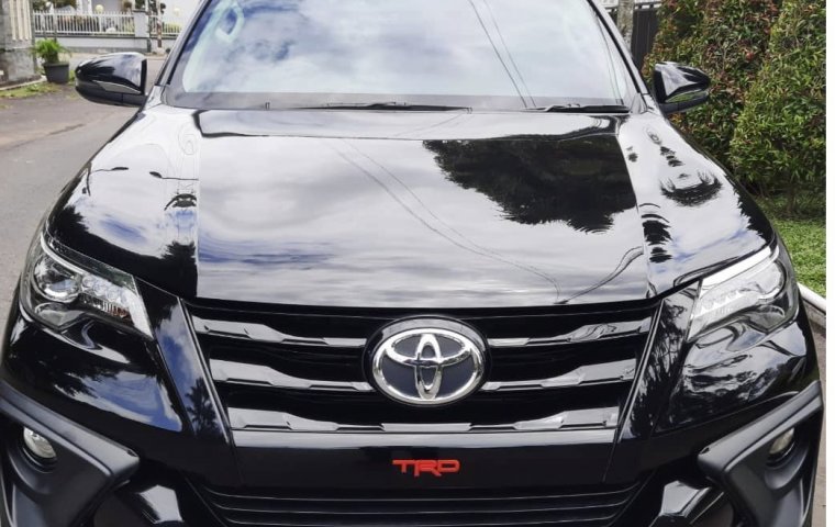 Jual Mobil Bekas Promo Toyota Fortuner New 4x2 2.7 GR Sport A/T 2019 MPV