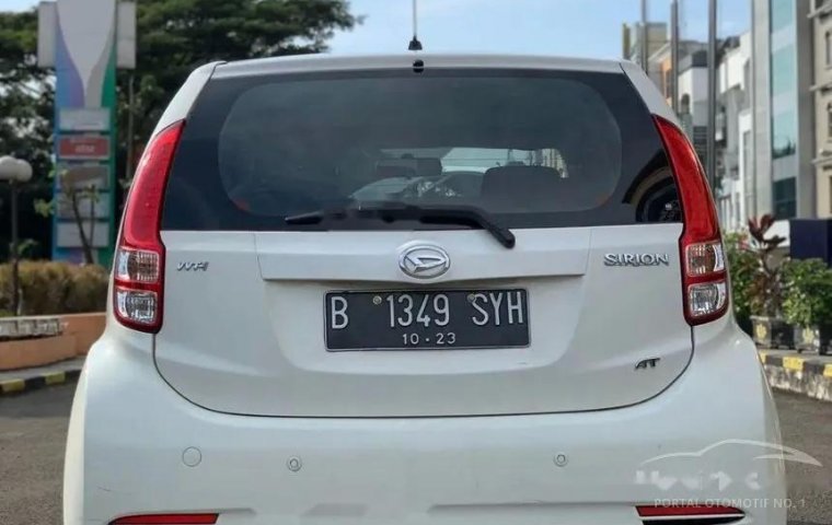 Mobil Daihatsu Sirion 2013 D FMC terbaik di DKI Jakarta