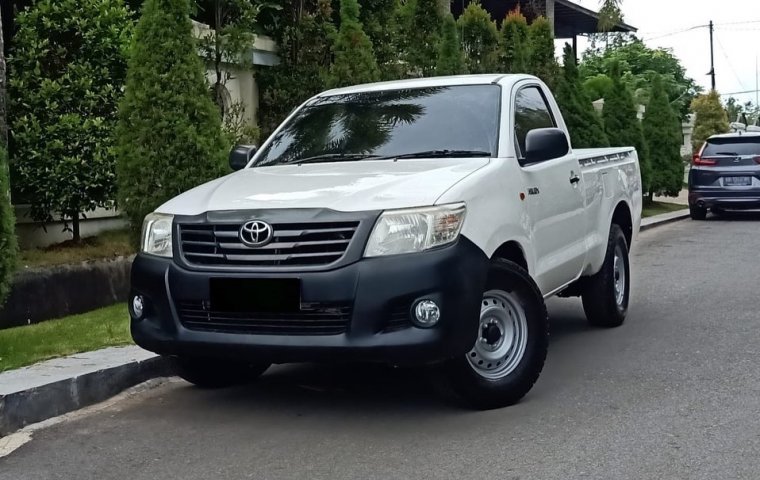 Toyota Hilux 2.0L Single Cab 2019