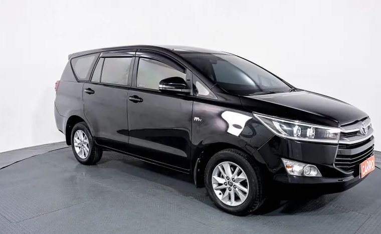 Toyota Kijang Innova V A/T Gasoline 2019 Hitam