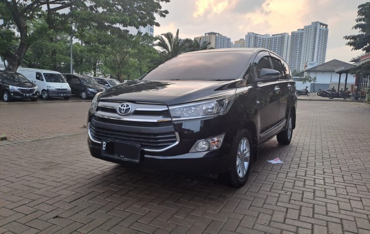 Toyota Kijang Innova V 2017 Hitam Matic