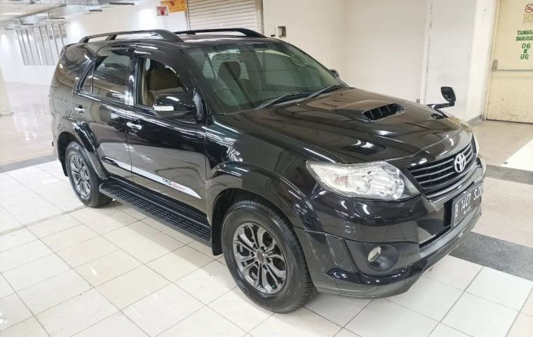 Toyota Fortuner 2.4 G AT Diesel 2015