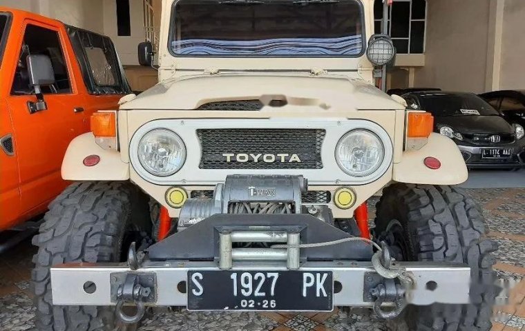 Jual mobil Toyota Land Cruiser J40 4.0 L6 1967 bekas, Jawa Timur