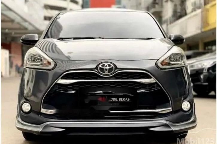 Jual Toyota Sienta Q 2016 harga murah di DKI Jakarta