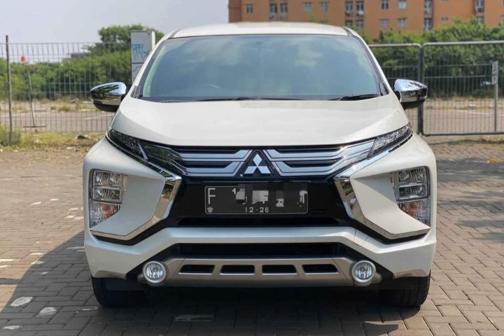 Mitsubishi Xpander Ultimate A/T Putih 2020