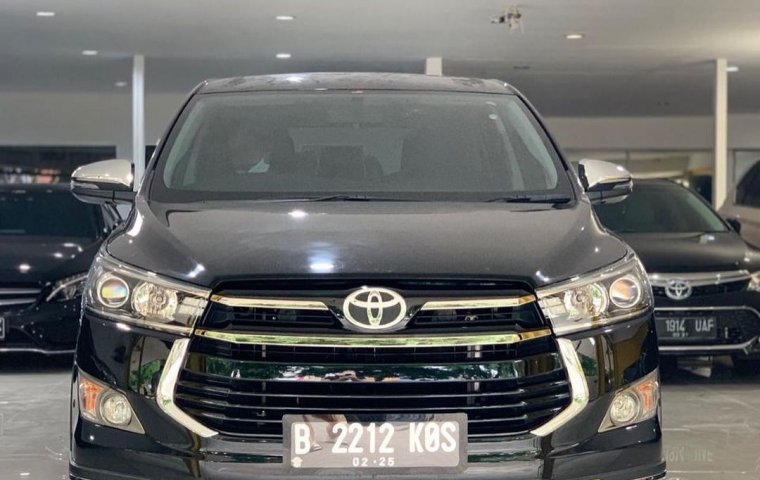 Toyota Kijang Innova V A/T Gasoline 2021