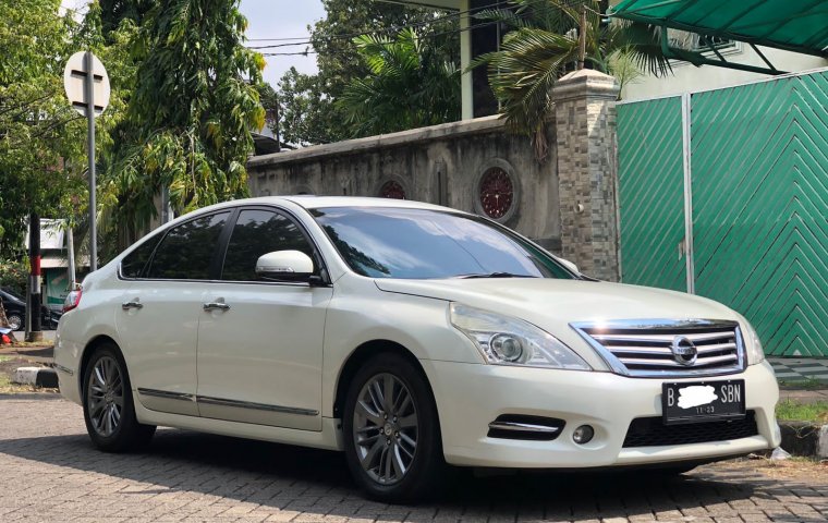 NISSAN TEANA 250XV AT PUTIH 2013 PROMO DISKON GEDE GEDEAN!!