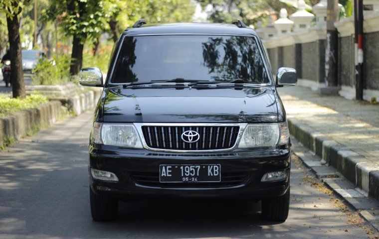 Toyota Kijang 2.4 MT Diesel 2005